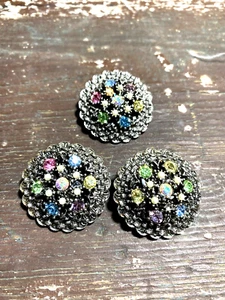 VINTAGE Silver Tone Earrings and Brooch Set Multi Color Rhinestones Unsigned - Picture 1 of 15