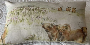 Handmade Voyage Maison HIGHLAND CATTLE Linen Fabric Cushion Cover 12"x20" Zipped - Picture 1 of 5