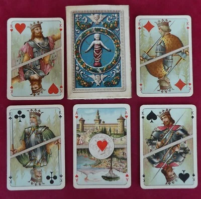 ANTICHE CARTE DA GIOCO 1913ca ITALIA XIII SECOLO I ED. PIATNIK OLD PLAYING CARDS - Imagem 1 de 4
