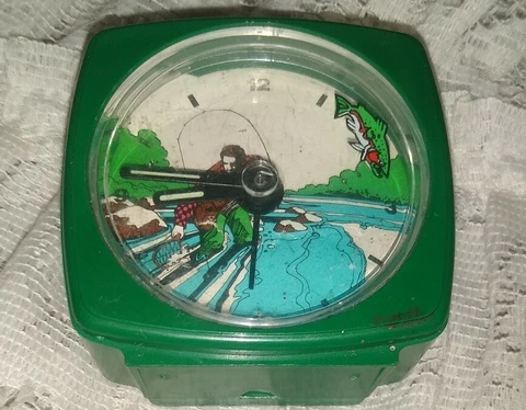 Vintage Alarm Clock Desk Clock Fisherman Fishing & Bass Fish as Second Hand USA Cover