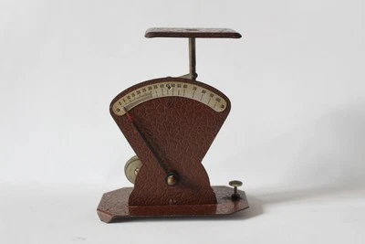 Petite balance pèse lettre marron en métal ancienne, bon état - Photo 1/4