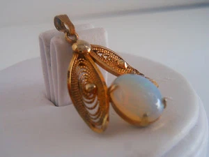 Antique  Filigree Opal Pendant - Picture 1 of 5