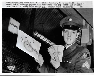 Foto stampa Elvis Presley Papers Fort Dix 8 x 10 stampa radiocomandata - Foto 1 di 1