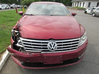 Левый противотуманный фонарь 13 14 15 16 17 VW CC - Изображение 1 из 4