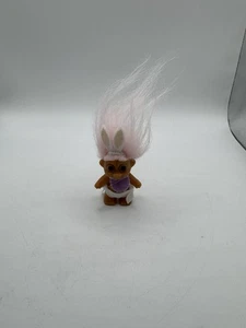 Russ Troll Puppe 3,5 Zoll Baby Osterhasen Ohren rosa Haare Vintage 1990er Spielzeug - Bild 1 von 6