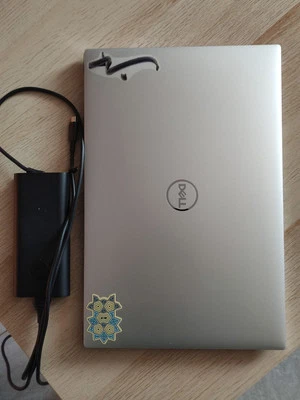 Dell XPS 9510 - 15.6" i9-11900H 1TB SSD 64GB RAM RTX 3050ti win11 - Immagine 1 di 4