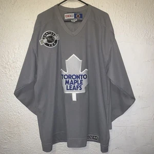 Jersey cosido vintage Y2K Toronto Maple Leafs Curtis Joseph #31 NHL CCM XL - Imagen 1 de 8