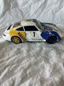 Burago 1/24 Porsche Carrera 911 1993 móvil - Imagen 1 de 10