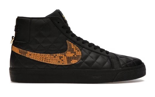 NUOVISSIMO BLAZER DS SUPREME x NIKE TAGLIA 10 colore NERO