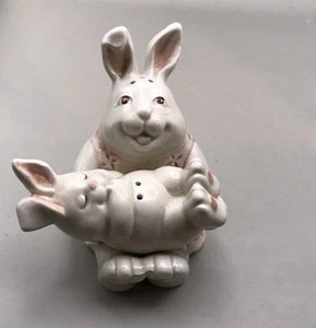 Fitz und Floyd Mama und Baby Kaninchen Salz und Pfefferstreuer - Bild 1 von 9