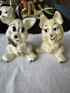 Vintage Bunnies Salt And Pepper Sweet On Each Other Anthropomorphic GUC - Picture 1 of 9