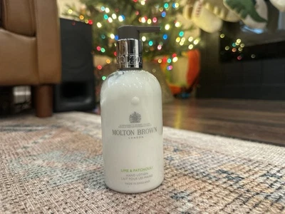 Loción enriquecedora para manos Molton Brown lima y pachulí 10 oz hecha en Inglaterra Foto 1 de 2
