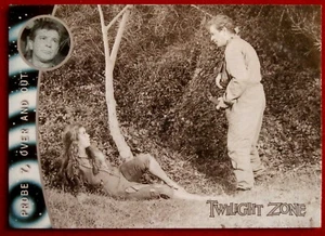 TWILIGHT ZONE - Card #70 - PROBE 7, OVER AND OUT (RICHARD BASEHART) - Picture 1 of 2