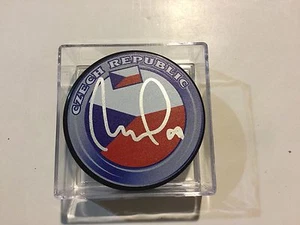Disco de Hockey Milan Michalek Firmado Equipo República Checa Autografiado a - Imagen 1 de 1