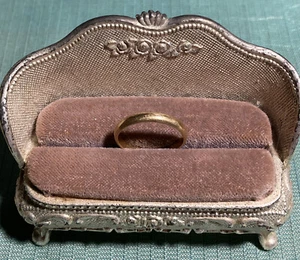 Vintage 18K Yellow Gold Plain Wedding Band Size 7.5 - Picture 1 of 7