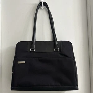 Bolso Mensajero VICTORINOX Architecture Prado Cuero Suizo Nylon Laptop Negro - Imagen 1 de 14