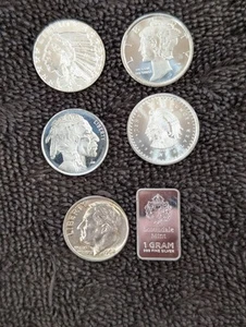 1/10 oz (4) verschiedene Silbermedaillen & (1) Gramm & (1) 1964 Roosevelt Silver Dime - Bild 1 von 22