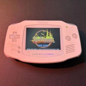 White Modded Gameboy Advance: IPS, USB-C, New Buttons, New Speaker - Picture 1 of 8