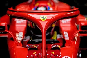 Ferrari F1 Formel 1 Automobil Auto Wandbild Giclée Leinwandbild Foto (206) - Bild 1 von 4