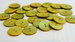 Gold Perlmutt Knöpfe, 11 mm, 15 mm oder 20 mm - Wahl der Packungsgröße - Bild 1 von 3
