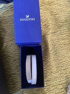 Genuine Swarovski Rose Gold Crystal White Leather Double Wrap Cuff Bracelet - Picture 1 of 2