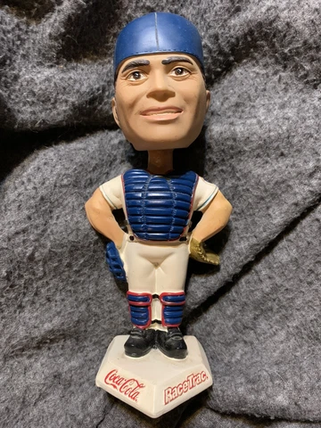 Ivan Rodriguez Texas Rangers SGA 2001 FIRST PUDGE Bobblehead Cover