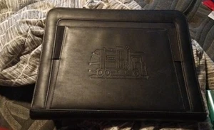 GEMLINE Groot Padfolio Brand New Vintage Leather Full Zip Black Portfolio - Picture 1 of 6
