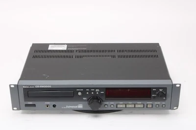 Registratore Professionale Di CD Riscrivibili Tascam CD-RW2000 - COSÌ COM'È - Immagine 1 di 4