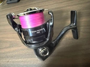 SHIMANO 25 TWIN POWER XD 3000XG 603086 - Picture 1 of 4