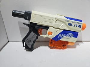 Nerf N-Strike Elite Retaliator Blaster weiß - Bild 1 von 3