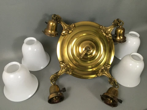 ANTIQUE FOUR LIGHT COLONIAL STYLE BRASS CHANDELIER WITH SHADES Cover