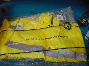 ML Kishigo Men's Hi-Visibility Yellow/Green PVC Rain Suite Jacket Bib Overalls  - Picture 1 of 2