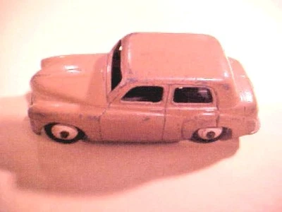Dinky Toys Hillman Minx Inglaterra 1950 bronceado Foto 1 de 4