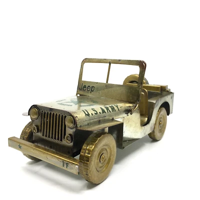 U.S. Army Jeep 1:12 Scale Military Metal Model Collectible Vehicle - Image 1 of 4