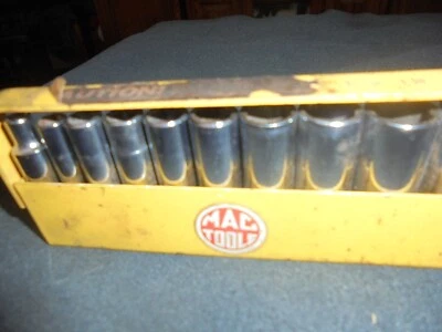 MAC TOOLS  1/4" Drive 6 Pt. Deep Drive Metric Socket Set w/ Tray - Image 1 of 3