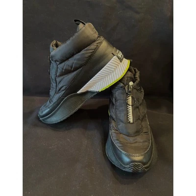 Botas impermeables para mujer SOREL Out N About III con cremallera hinchada negras talla, 8,5 Foto 1 de 4