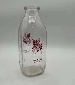 Milk Bottle Maplehurst Farm Raymond BrosDairy Lincoln RI Maple Leaf Vtg 1QT - Picture 1 of 4