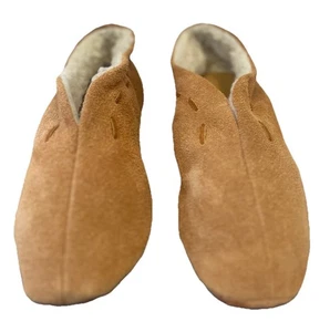 Brand New Tan Suede Faux Sheepskin Warm Comfortable Slippers Xmas Gift Idea 40 7 - Picture 1 of 14