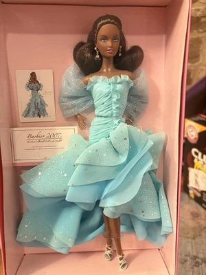 Barbie 2007 muñeca más coleccionable del mundo afroamericana Foto 1 de 4