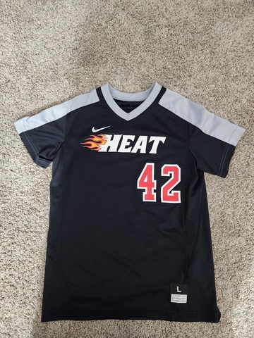Nike Dri-Fit Youth Large Miami Heat Basketball NBA Jersey 42 Cover