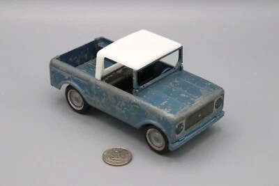 Верх с половинной кабиной — Ertl — для International Scout 80 — белый - Изображение 1 из 4