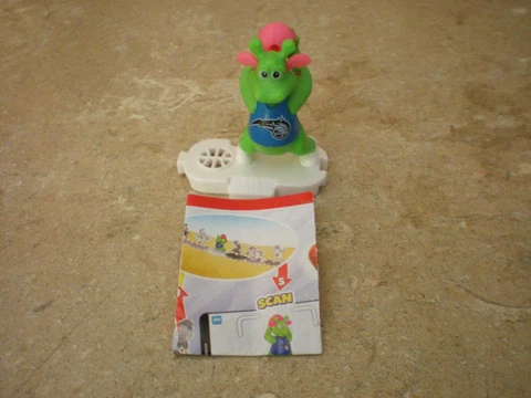 Kinder Egg NBA Mascot- Orlando Magic figure with QR code Cover