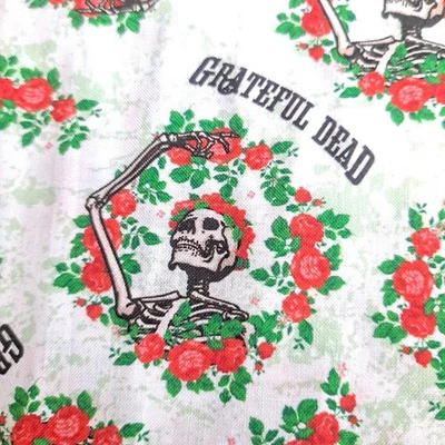 Grateful Dead Bertha Rose Badges Cotton Fabric 1 Yd X 44" Skeleton Roses Spooky  - Image 1 of 4