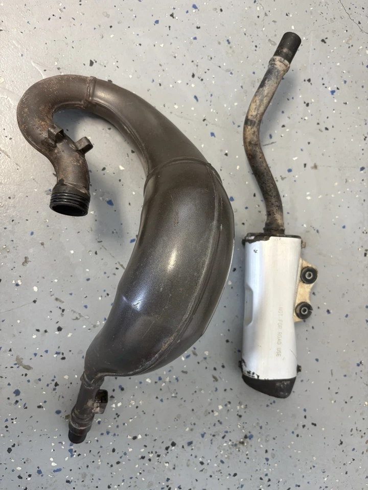 CABEZAL/SILENCIADOR ESCAPE KX65 ORIGINAL OEM KAWASAKI RM KX 65 (2002-2022) Foto 1 de 4