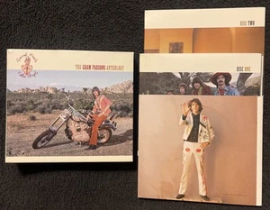 GRAM PARSONS : Sacred Hearts and Fallen Angels - Gram Parsons Anthology (2 CD) - Picture 1 of 10