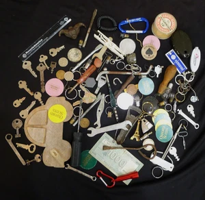 Vintage Junk Drawer Smalls Lot~Keys/ Tools/ Tokens/Key Rings/Misc - 70+ Items - Picture 1 of 10