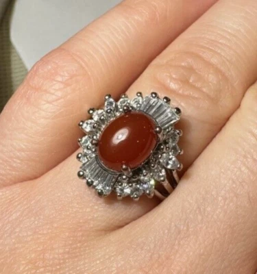 Anillo Vintage Exquisito Turmalina Canela Roja Baqueta Talla 7 Chapado en Rodio DD4 Foto 1 de 4