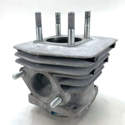 Cilindro Arctic Cat* LH 3002-061* 76-80 Jag 250-3000 Foto 1 de 4