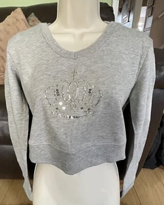 BASIX SEQUIN CROWN PATTERNED GREY HOODED CROPPED TOP-BNWOT-SIZE 10 - Picture 1 of 11