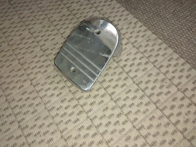 Cubierta de bisagra de asiento Studebaker Lark & Hawk 1959-1966 usada 1333060 Foto 1 de 4